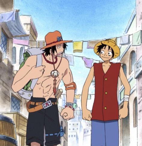 One Piece Luffy And Ace, One Piece Asl Modern Au, One Piece Asl Fanart, Funny Ace One Piece, Asl Trio One Piece, Luffy And Ace, Ace Luffy, Asl Brothers, Ace Onepiece Meme