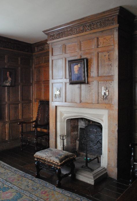 Pemberly Aesthetic, Formal Fireplace, Nell Gwynn, Tudor Decor, English Tudor Homes, Manor Interior, Tudor Revival, English Interior, Tudor Style Homes