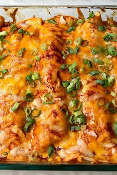 Pioneer Woman Chicken Enchilada Casserole - Table for Seven Pioneer Woman Recipes Chicken, Rotisserie Chicken Enchiladas, Pioneer Woman Chicken, Panini Recipes Chicken, Green Chicken Enchiladas, Braised Chicken Breast, Chicken Enchilada Casserole Recipe, Chicken Shawarma Recipe, Chicken Tikka Masala Recipes