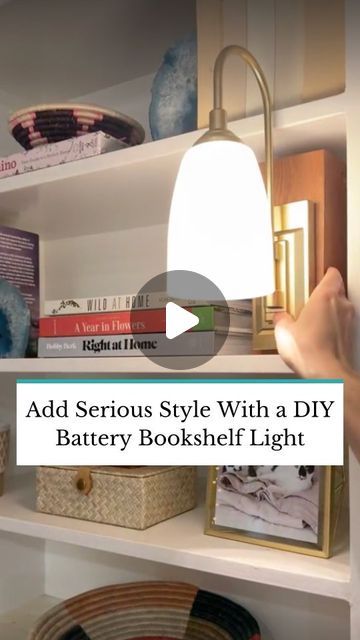 Book Shelf Lighting Ideas, Book Shelf Lights, Bookshelf Lighting Ideas, Lamp On Bookshelf, Bookshelf Lamp, Bookshelf Light, Bookshelf Lighting, Shelf Lamp, Diy Bookshelf