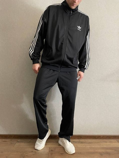 Adidas Sport Outfit, Adidas Suit, Adidas Originals Outfit, Track Suit Outfit, Adidas Set, Track Suits, Tracksuit Men, Adidas Tracksuit, Adidas Track Jacket