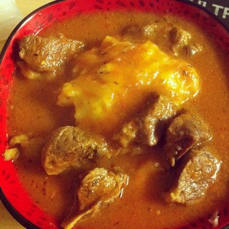 Serves 1 Ingredients Fufu Neat fufu Water Light Soup Whole tomatoes (4) Fresh red pepper (2-3) Onions (1 small sized) Meat (beef / goat / chicken) Maggi & salt Steps Fufu Pour 2 handfull of fuf... Ghana Cabbage Stew, Fufu Soup Recipe, Ghana Light Soup Recipe, Fufu And Soup, Ghanaian Cuisine, Fufu Recipe, Ghanaian Recipes, Light Soup, African Peanut Stew