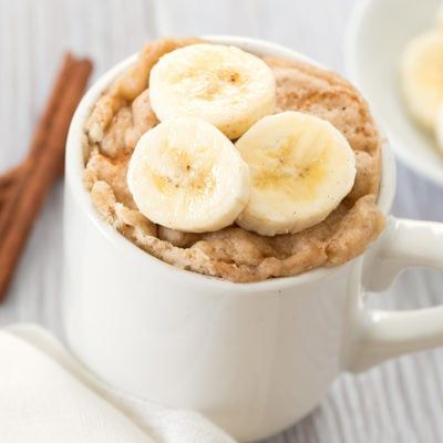 Banana Bread Mug Cake - Kirbie's Cravings Banana Bread Mug Cake, Cup Desserts, Diabetics Recipes, Banana Bread Mug, Banana Mug Cake, Nutella Banana Bread, Protein Banana Bread, Chocolate Chip Mug Cake, Microwave Dessert