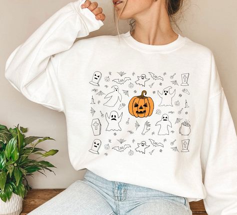 Cute Halloween Party, Halloween Shirts For Women, Black Cropped Sweater, October Outfits, Pink Crew Neck Sweater, Sweater Pumpkins, 90s Fashion Men, Pumpkin Sweatshirt, Pumpkin Sweatshirts