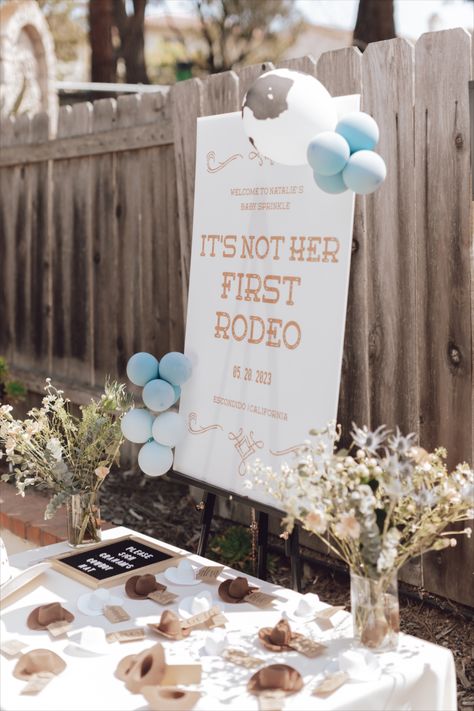 Rodeo Themed Baby Shower Ideas, Western Shower Ideas, Cows Baby Shower Theme, First Rodeo Baby Shower Ideas, Baby Shower Themes Western, Second Boy Baby Shower Ideas, Country Theme Baby Shower Ideas, Neutral Baby Sprinkle, Country Baby Shower Theme