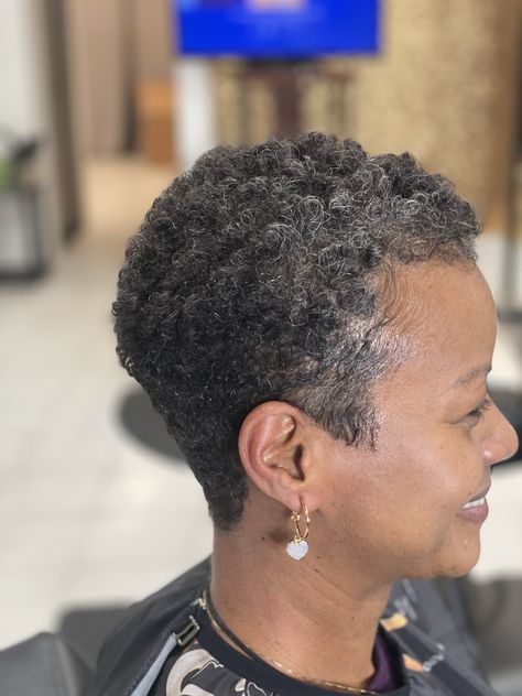 Natural Gray Hair Over 50 Black Women, Tapered Natural Hair Cut, Short Hair Glasses, Natural Hair Haircuts, Short Natural Haircuts, Short Hair Designs, Short Natural Curly Hair, Tapered Natural Hair, Short Silver Hair