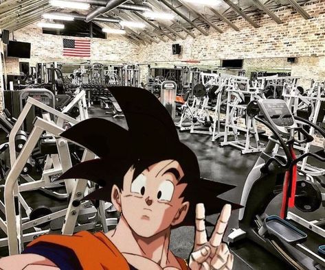 Goku visits the rock's gym Goku Working Out, Goku Physique, Goku At The Gym, Goku Gym Wallpaper, Goku Back Muscles, Gym Funny, Gym Pfp, Goku Icon, Gym Icons