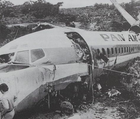 January 30, 1974 Pan American World Airways N454PA Boeing 707 "Clipper Radiant" left Auckland, New Zealand for its final destination LAX… | Instagram Runway Lights, Flight Engineer, Pan American Airlines, Transportation Safety, Pan American Airways, Boeing 707, National Airlines, Vintage Airlines, Pan Am