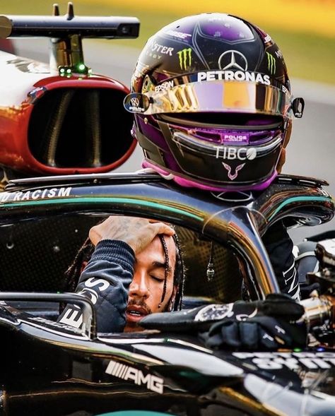 Lewis Hamilton 2020, Hamilton F1, Hard Photo, Lewis Hamilton Formula 1, Champions Of The World, Still I Rise, Mercedes Car, Blonde Guys, F1 Racing