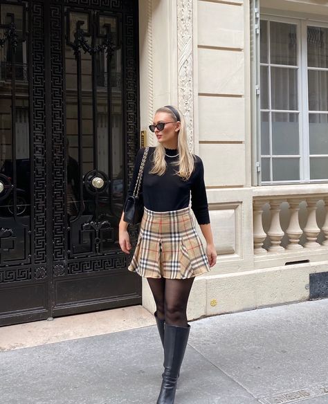 8 Parisian style fall outfits🤎 Which is your favourite??? I’m looking forward to styling my Burberry skirt again! #fallfashion #parisiennestyle #parisianstyle Burberry Pleated Skirt Outfit, Burberry Skirt Outfit, Parisian Style Fall, Style Fall Outfits, Dark Brown Leather Jacket, Sheer Black Tights, Burberry Style, Parisienne Style, Burberry Skirt