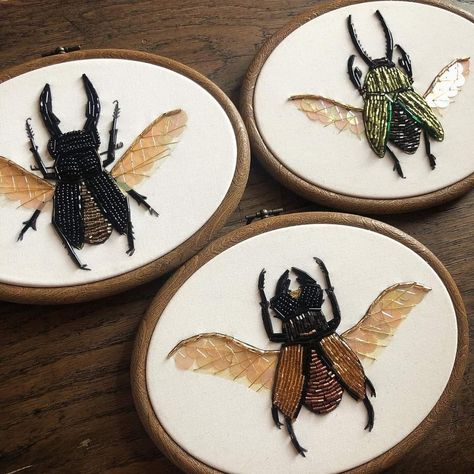 Insect Embroidery, Bug Embroidery, Beaded Bugs How To Make, Cicada Embroidery, Embroidery Bugs, Beetle Embroidery, Embroidery Beetle, Embroidered Bugs, Insects Embroidery