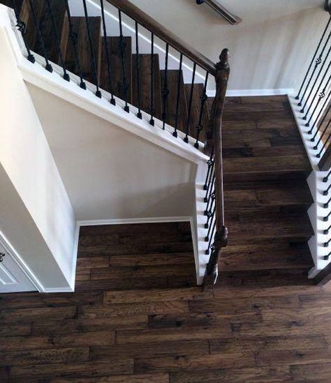 Top 50 Best Wood Stairs Ideas - Wooden Staircase Designs Brown Stairs, Rustic Hardwood Floors, Wooden Staircase Design, Wood Floor Colors, Hickory Hardwood Floors, Hardwood Stairs, Stair Case, Wooden Staircases, Wood Stairs