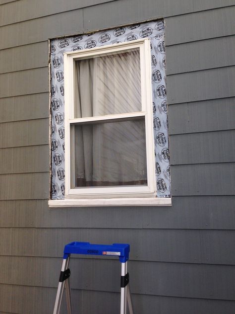 Look at that nicely flashed window! Diy Exterior Window Trim, Pvc Window Trim, Diy Window Replacement, Outdoor Window Trim, Exterior Window Trim Ideas, Vinyl Window Trim, Window Molding Trim, Diy Window Trim, Diy Exterior