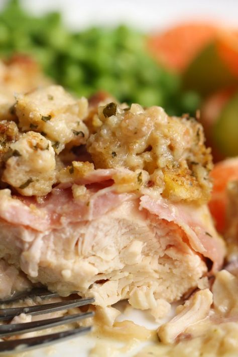 EASY Slow Cooker Chicken Cordon Bleu Recipe