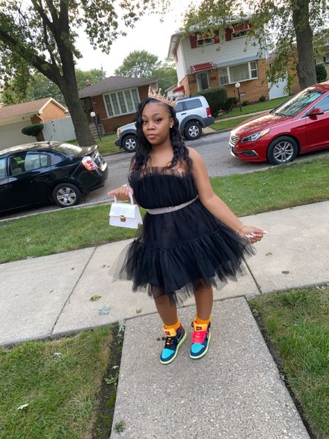 Sneaker Ball Dresses For Kids, Purple Sneaker Ball Dresses, Black Sneaker Ball Dress, Sweet 16 Dresses With Sneakers, Prom Dress With Jordans, Dresses For Sneaker Ball, Sneaker Ball Attire Women, Prom Dress With Sneakers, Sneaker Ball Outfit Ideas Middle School