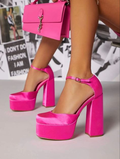 Hot Pink Heels Prom, Hot Pink Chunky Heels, Chunky Pink Heels, Barbie Shoes For Women, Hot Pink Platform Heels, Chunky Heels Outfit, Barbie Heels, Pink Chunky Heels, Hot Pink High Heels