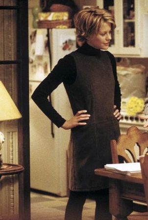 Meg Ryan You've Got Mail, Meg Ryan Movies, Marc Jacobs Dress, Retro Looks, Meg Ryan, You've Got Mail, Outfit 90s, Movies Outfit, Costume Designer