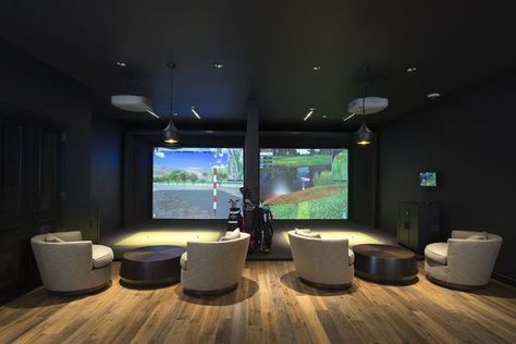 525W52's Golf Simulator - ELLEDecor.com Simulator Room, Interior Wall Insulation, Vr Room, Home Golf Simulator, Golf Bar, Bar Lounge Design, Golf Simulator Room, Nyc Luxury, Golf Room