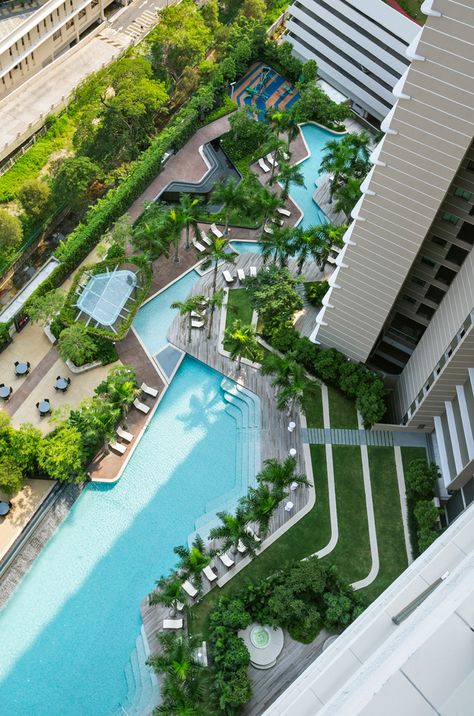 Setia Sky Residences - STX Landscape Setia Sky Residences, Podium Landscape Design, Public Swimming Pool Designs, Swimming Pool Chairs, Hotel Landscape Design, Outdoor Pool Design, Swimming Pool Landscaping Ideas, Hotel Pool Design, Swimming Pool Chair