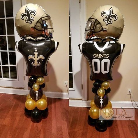 Who Dat Nation is Minnesota bound! #saints #WhoDat #whodatnation #neworleanssaints #blackandgold #blackandsuperbowl #balloondecor #balloons #customballoons #neworleansballoondecor #balloondecornola #nolaballoondecor #nolapartyboutique Basketball Centerpieces, Superbowl Foods, Bar Mitzvah Themes, Football Balloons, Sports Banquet, Football Baby Shower, Football Decor, 1 Balloon, Football Theme Party