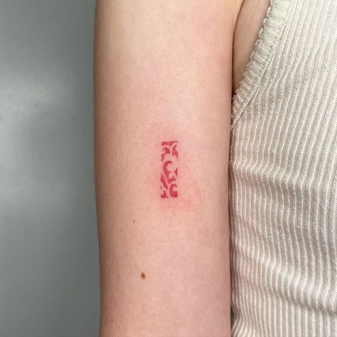 madison on Instagram: “♥️ more ♥️ red ♥️ please ♥️ #handpoked @jelly.losangeles #handpoke #handpoketattoo #handpokela #handpokedtattoo #stickandpoke #sticknpoke…” Red Stick And Poke Tattoo, Red Stick And Poke, Red Minimal Tattoo, Strawberry Stick And Poke, Strawberry Stick N Poke, Stick And Poke Tattoo Abstract, Stick N Poke, Stick N Poke Tattoo, Handpoke Tattoo