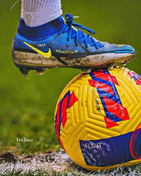 My love for Nike 💯💯 Soccer Ball, My Love, Soccer, Nike, Blue, Football