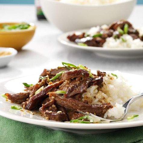 9 Slow-Cooker Meals Inspired by Joanna Gaines Slow Cooker Korean Beef, Slow Cooker Pot Roast Recipes, Sesame Beef, Perfect Pot Roast, Slow Cooker Recipes Beef, Bulgogi Beef, Pot Roast Slow Cooker, Copycat Restaurant Recipes, Pot Roast Recipes