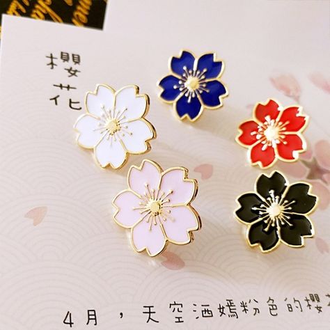 Bag Badges, Hat Decoration, K Fashion, Collar Pins, Cherry Blossom Flowers, Japanese Cherry Blossom, Enamel Brooch, Women Sweater, Pin Jewelry