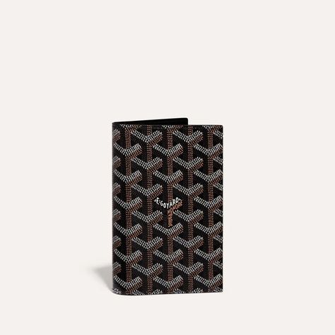 Passport cover Maison Goyard Goyard Passport Holder, Goyard Monogram, Dress Ethereal, Vintage Italian Wedding, Hijab Summer, Nails Inspiration Summer, Cover Aesthetic, Top Summer Outfits, Jacket Summer