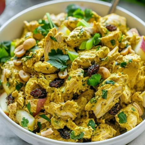 Curry Chicken Salad Whole Foods Curry Chicken Salad, Best Curry Chicken Salad Recipe, Homemade Buttermilk Cornbread, Curry Chicken Salad Recipe, Curry Dressing, Curry Salad, Curried Chicken Salad, Walnut Chicken Salad, Chicken Satay Recipe