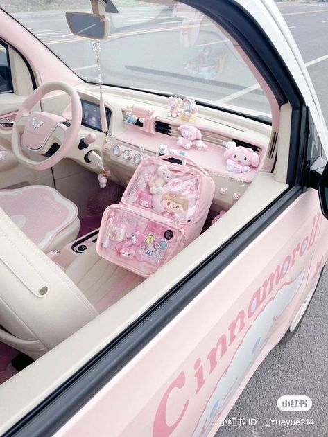 Lauryn Bosstick, Pink Car Interior, Kawaii Car, Pink Car Accessories, Hello Kitty Car, Girly Car Accessories, Inside Car, Cool Car Accessories, Girly Car