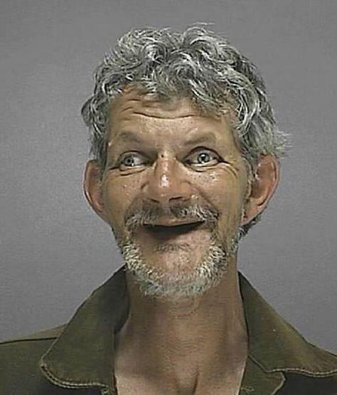 32 WTF Florida Mug Shots That Make Us Wonder What's in the Water? - Wtf Gallery Shots Meme, Funny Mugshots, Florida Funny, Mug Shot, Funny Pix, Funny News, Internet Memes, Funny Profile, Funny Profile Pictures