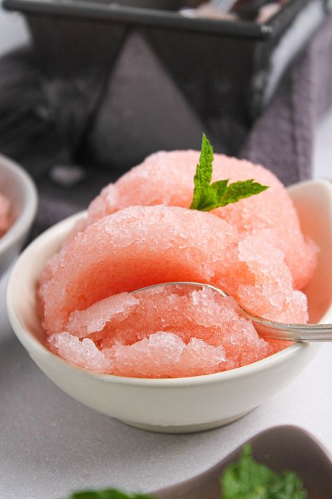 No Machine Grapefruit Sorbet in a White Bowl Grapefruit Sorbet Recipe, Grapefruit Sorbet, 7 Course Meal, Greek Chicken Gyros, Easy Greek Chicken, Recipes Deserts, Ice Fruit, Grapefruit Recipes, Scratch Cooking