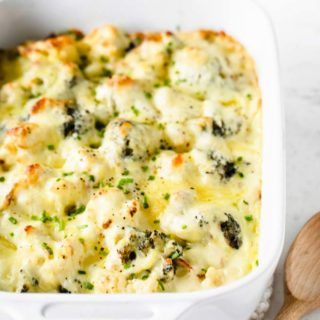 Roasted Cauliflower and Broccoli Mac and Cheese - Sugar Free Londoner Roasted Cauliflower And Broccoli, Cauliflower And Broccoli Cheese, Broccoli Mac And Cheese, Low Carb Comfort Food, Cauliflower And Broccoli, Keto Mac And Cheese, Roasted Cauliflower Recipes, Broccoli Bake, Cauliflower Mac And Cheese