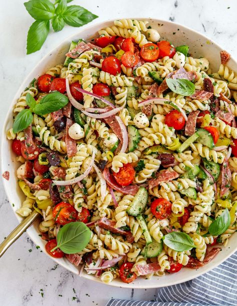 Italian Pasta Salad - Eat Yourself Skinny Cold Pasta Salad Healthy, Healthy Italian Pasta Salad Recipes, Easy Veggie Salad, Light Italian Salad, Pasta Salad Meal Prep Cold, Easy Healthy Pasta Salad Recipes, Prawn Pasta Salad, Pasta Salad Recipes For Thanksgiving, Pastina Salad