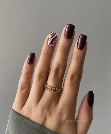 November Nails Colors, November Nails Fall, November Nail Designs, Plum Nails, Emerald Nails, Unghie Sfumate, November Nails, Smink Inspiration, Fall Acrylic Nails