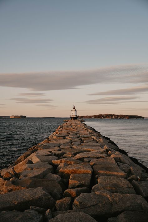 #iphonewallpapers #wallpaperideas #wallpaperforyourphone #lighthouse #maine #photography #sunset #sunsetphotography #wallpaper #naturephoto Maine Wallpaper, Lighthouse Aesthetic, Lighthouse Wallpaper, Lighthouse Maine, Mama Earth, Maine Photography, England Aesthetic, Maine Lighthouses, Photography Sunset