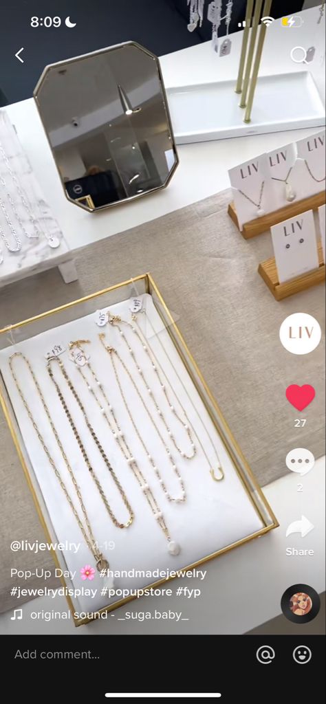 Permanent Jewelry Set Up Table, Permanent Jewelry Pop Up, Permanent Jewelry Display, Set Up Table, Permanent Jewelry, Market Ideas, Table Display, Pop Up Store, Jewelry Display