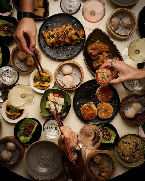 🏮 Melbourne's yum cha is calling! Dive into the city's flavorful dim sum scene in 2024. Whether you're a seasoned yum cha lover or a newbie, there's a spot just for you. Grab your chopsticks, tag your foodie friends, and let's savor the best dumplings Melbourne has to offer! Discover now! 👇🏻 https://tothotornot.com/yum-cha-melbourne/ Dim Sum Aesthetic, Alphabet Dating, Yum Cha, Best Dumplings, Foodie Friends, Melbourne Victoria, Dim Sum, Chopsticks, Dumplings