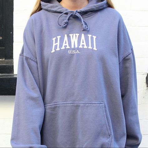 Brandy Melville Christy Hoodie, Brandy Hoodie, Hoddies Outfits, Brandy Melville Sweatshirt, Brandy Melville Hoodie, Christy Hoodie, Hawaii Hoodie, Preppy Sweatshirts, Ribbed Hoodie