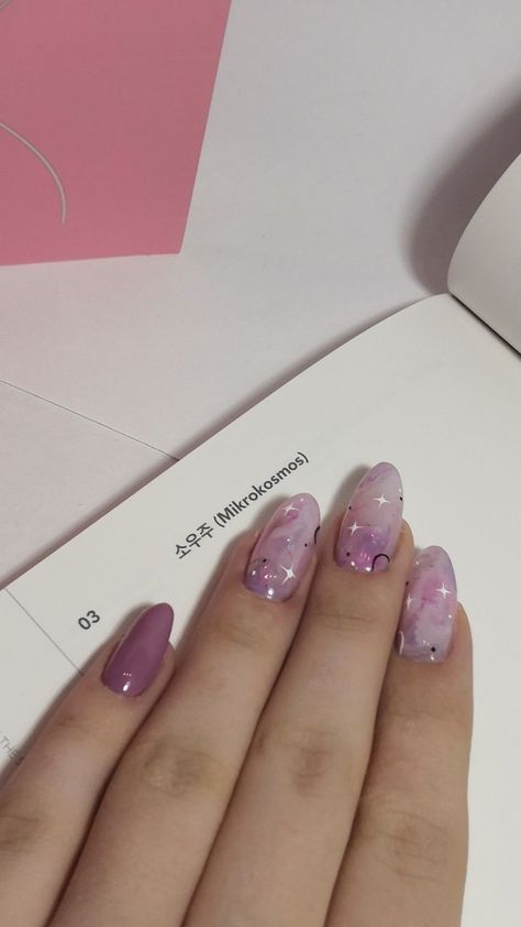 Bts Mikrokosmos, Bts Nails, Army Nails, Concert Nails, Korean Nail Art, Lilac Nails, Asian Nails, Purple Nail, Blush Nails