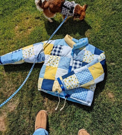 AARON ASUNSOLO on Instagram: "Coastal grandma vibes with the latest puffer" Modest Christian Clothing, Grandma Vibes, Kawaii Sweater, Thrift Flips, Scouts Crafts, Surfer Girl Style, Diy Jacket, Coastal Grandma, Quilt Jacket