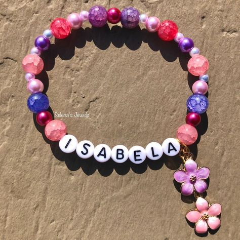 Encanto Bracelet, Encanto Crafts, Bracelet Message, Disney Bracelet, Disney Mom, Mystery Boxes, Diy Bracelet Designs, Letter Bracelet, Crystal Beads Bracelet