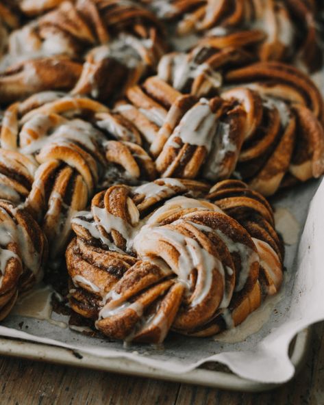 1 Cinnamon Twists, Cinnamon Coffee, Breakfast Pastries, Breakfast Bake, Cinnamon Buns, Bread Recipes Homemade, Vancouver Bc, Cinnamon Rolls, Just Desserts