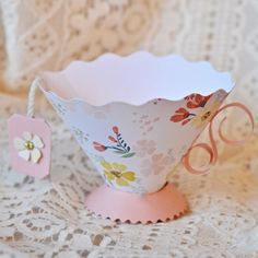 Paper Teacup, Teacup Party, Decoration Communion, Tea Party Crafts, Paper Tea Cups, Tea Crafts, Teacup Crafts, Tea Party Favors, Tea Party Decorations