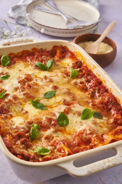 Olive Garden Lasagna Recipe, Lasange Recipe, Olive Garden Lasagna, Garden Lasagna, Mini Mozzarella Balls, Lasagna Recipe With Ricotta, Frozen Lasagna, Olive Garden Recipes, Easy Lasagna Recipe