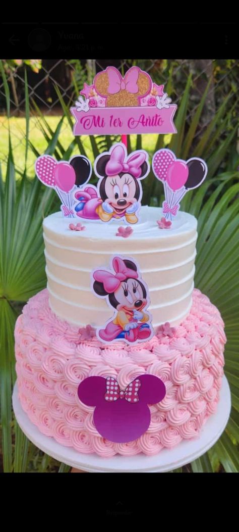 Torta con topper de Minnie Pastel Mini Mouse, Pastel Mimi, Tarta Minnie Mouse, Baby Minnie Mouse Cake, Pastel Minnie Mouse, Minnie Mouse Cake Design, Doll Cake Designs, Minnie Mouse Cake Topper, Mickey Mouse Birthday Cake