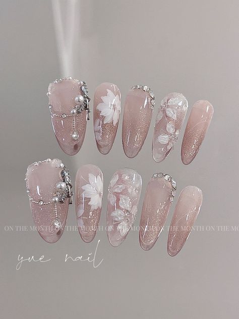 Nail Shape Chart( Thumb to little finger Length:mm) Product Detail: 1. Set Includes: 10 nails of your size 24 Jelly stickers 1 nail files 1 cuticle stick Glue 2. Size Refer (Nail Width: mm) XS( 14,10,11,10,8) S(15,11,12,11,9) M(16,12,13,12,10) L(17,13,14,13,11) Instruction 1. Buff your nails, keeping them clean and dry. 2. Choose the jelly sticker that fits your nail size. 3. Select nails and adhere them from bed to tip. Press for 10 seconds. 4. Avoid contact with water within 2 hours of application or blow dry nails immediately after for a longer hold. Product Note 1. All pictures are taken in real-life scenarios, and color variations may exist under different lighting conditions.2. This product is handmade, so it is expected to take 15-30 days to produce, please understand. How long will Wedding Press On Nails, White Fancy Nails, White Floral Nails, Indie Nails, Nail Shape Chart, Nail Wedding, Jelly Stickers, Flower Luxury, Shape Chart