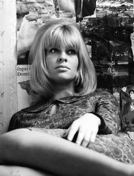 Thirty Wonderful Pictures of Julie Christie - Flashbak 60s Fashion Icons, Jacques Demy, Katharine Ross, Francois Truffaut, Jacqueline Bisset, Julie Christie, Dr Zhivago, Charlotte Rampling, Cinema Film