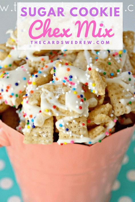 Sugar Cookie Chex Mix, Sugar Cookie Chex, Sweet Chex Mix, Puppy Chow Chex Mix Recipe, Chex Party Mix, Chex Mix Recipe, Chocolate Chex, Puppy Chow Recipes, Yummy Sugar Cookies